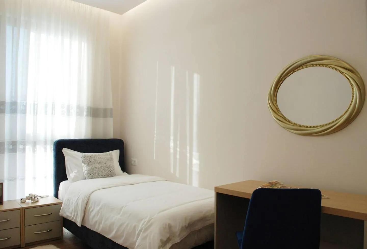 Lindi'S Apartment 3/6 Tirana Albania